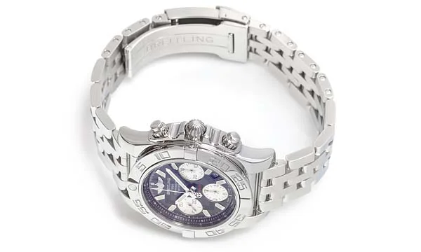 (BREITLING)ブライトリング ブランド コピー 時計 クロノマット４１ A014B52PA