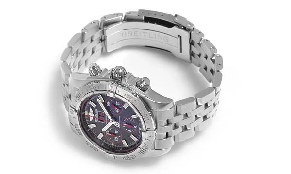 (BREITLING) ブライトリングブラックバード コピー時計通販 レッドストライク A449BRSPAS