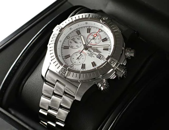 ブライトリングスーパーコピー 時計 アベンジャー 白 A337A60PRS