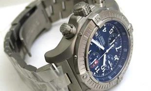 ブライトリング クロノアベンジャー E130C77PRT スーパーコピー 時計