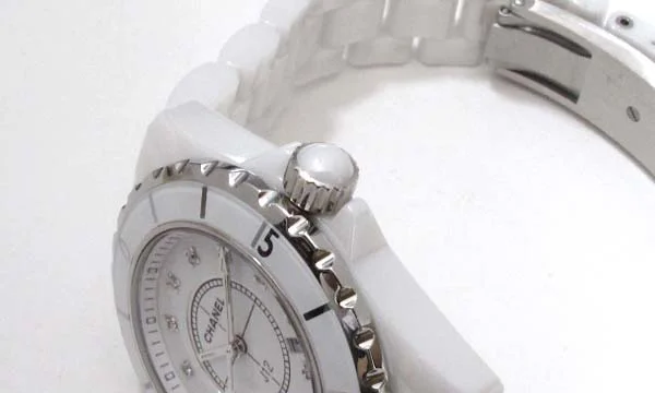 偽物CHANELシャネル時計 ホワイトセラミック J12 33 H1628