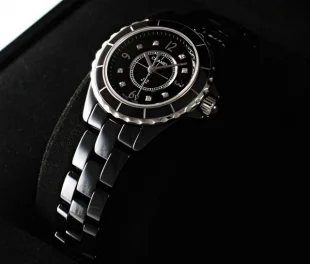 シャネル J12 レディース H2569 スーパーコピー 時計