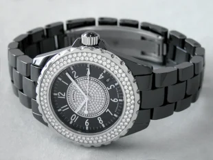 シャネル J12 38mm　セラミック　ベゼル文字盤センターダイヤ /センターダイヤ H1709 時計