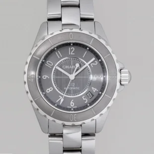 シャネル J12　クロマティック 38mm　チタンセラミック グレー H2979 時計