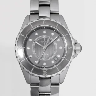 シャネル J12　クロマティック 38mm　12Pダイヤ　チタンセラミック グレー H32 時計