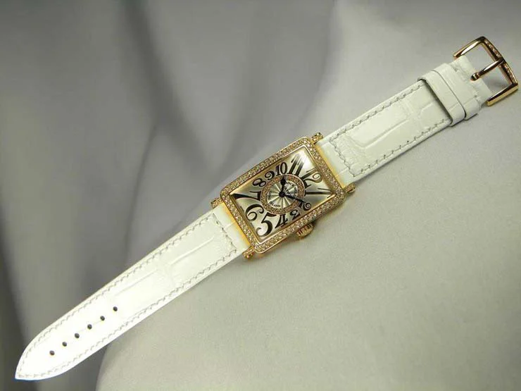 FRANCK MULLER フランクミュラー 時計コピー ロングアイランド １R ダイヤモンド 902QZDCD1RRELIEF