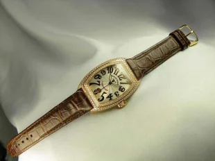  フランクミュラー コンキスタドール 3rdモデル ダイヤモンド 8002SCD コピー 腕時計