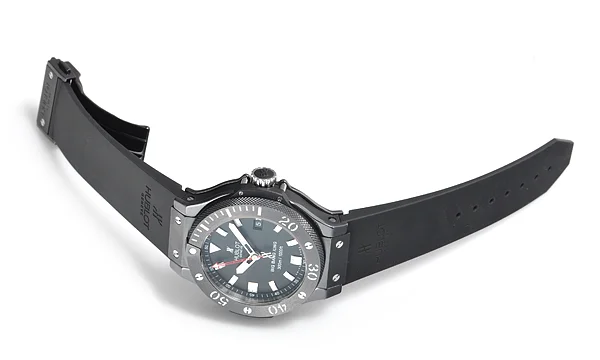 (HUBLOT)ウブロ 腕時計 コピー ビッグバンキング ブラックマジック 312.CM.1120.RX
