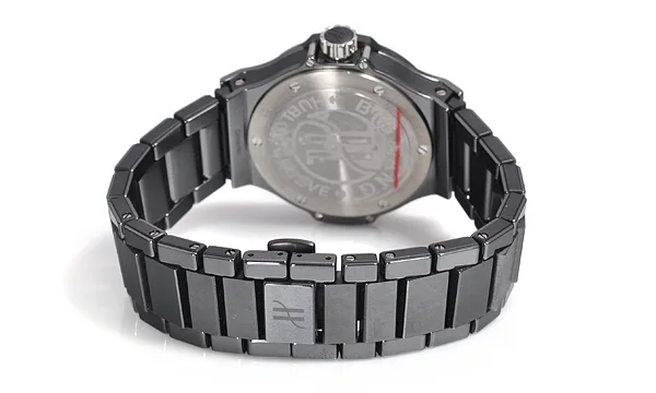 (HUBLOT)ウブロ ブランドコピー ビッグバン38 ブラックマジック 361.CV.1270.CM.1104
