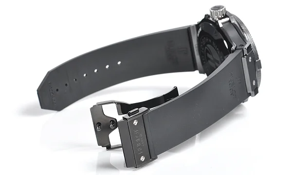 (HUBLOT)ウブロ スーパーコピー ビッグバンキング ブラックマジック 322.CM.1770.RX