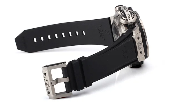 (HUBLOT)ウブロ スーパーコピー オーシャノグラフィック ４０００チタニウム 731.NX.1190.RX