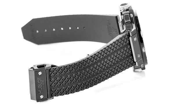 ウブロ 時計 コピー ビッグバン ブラックマジック?301.CV.130.RX.110