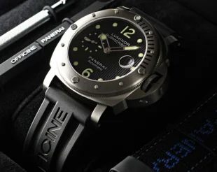 パネライ ルミノールスーパー サブマーシブル PAM00025 スーパーコピー 時計