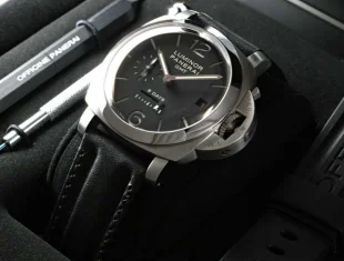 パネライ ルミノールスーパー 1950エイトデイズGMT PAM00233 スーパーコピー 時計