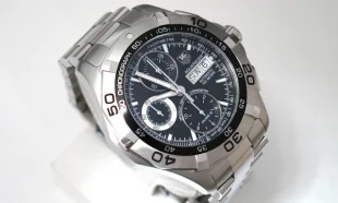 タグ·ホイヤー ニューアクアレーサー クロノデイデイトクロノメーター CAF5010.BA0815 スーパーコピー 時計