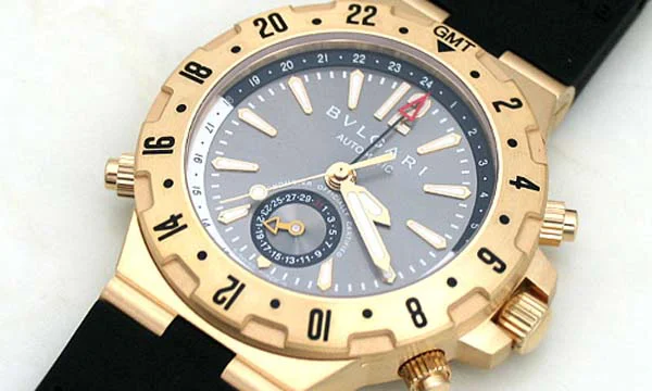 Bvlgari ブルガリ時計偽物 コピー ディアゴノプロフェッショナル GMT40C5GVD
