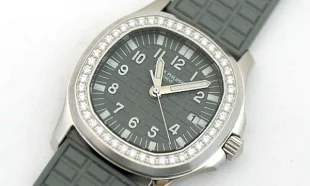 パテックフィリップ アクアノート ルーチェ 5067A-018 コピー 腕時計